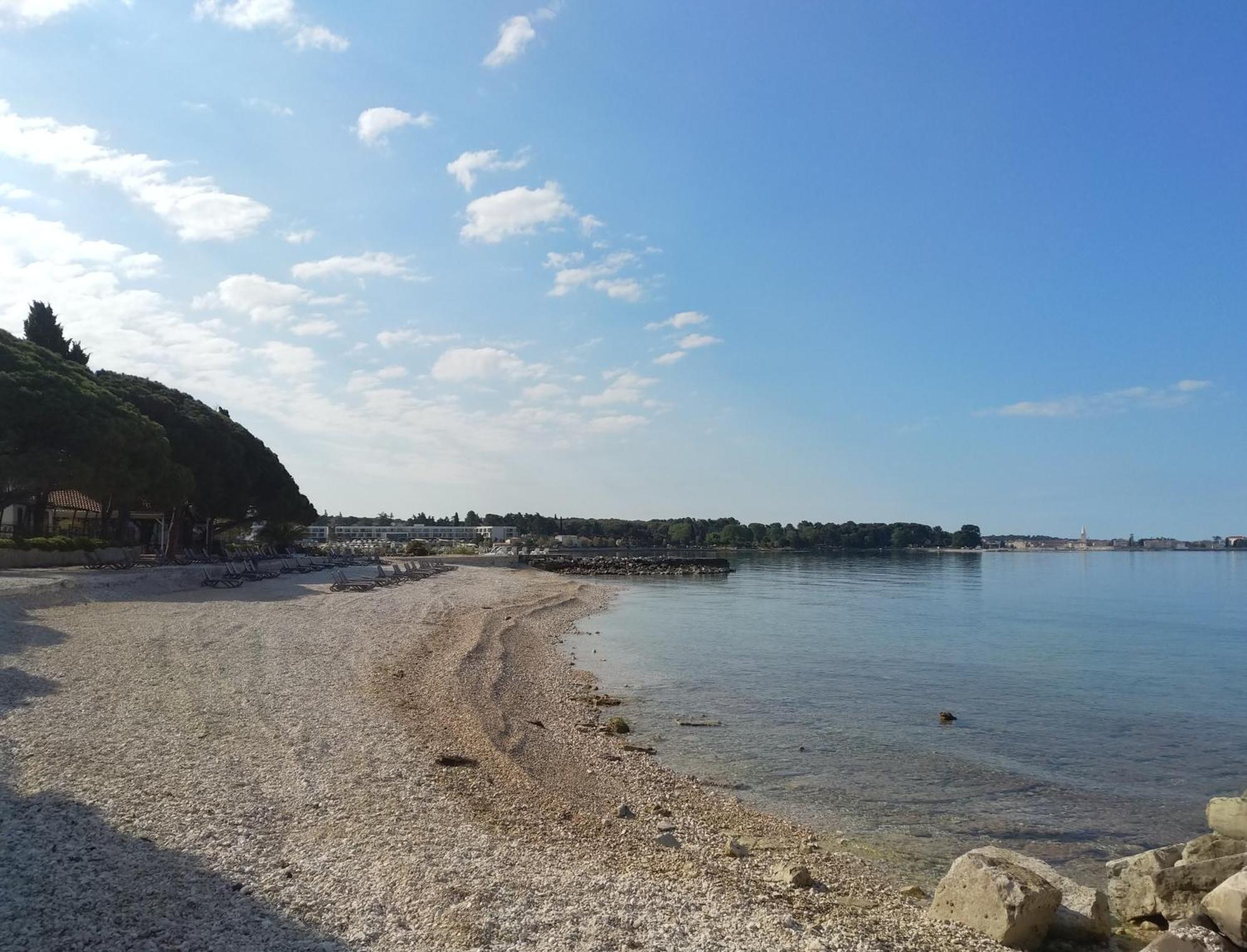 Luna 22 Poreč Exteriör bild